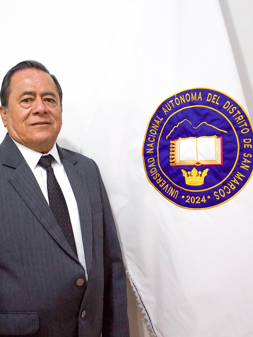 Dr. Javier Gonzalo Lopez Y Morales